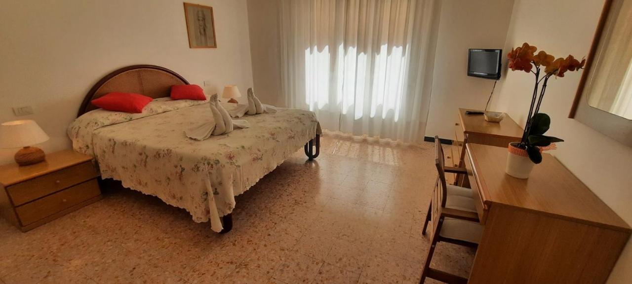 Hotel Dora Levanto Zewnętrze zdjęcie