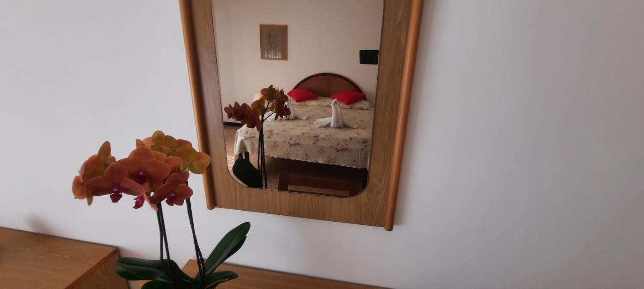 Hotel Dora Levanto Zewnętrze zdjęcie