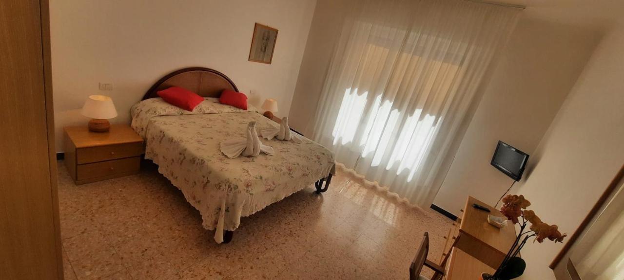 Hotel Dora Levanto Zewnętrze zdjęcie
