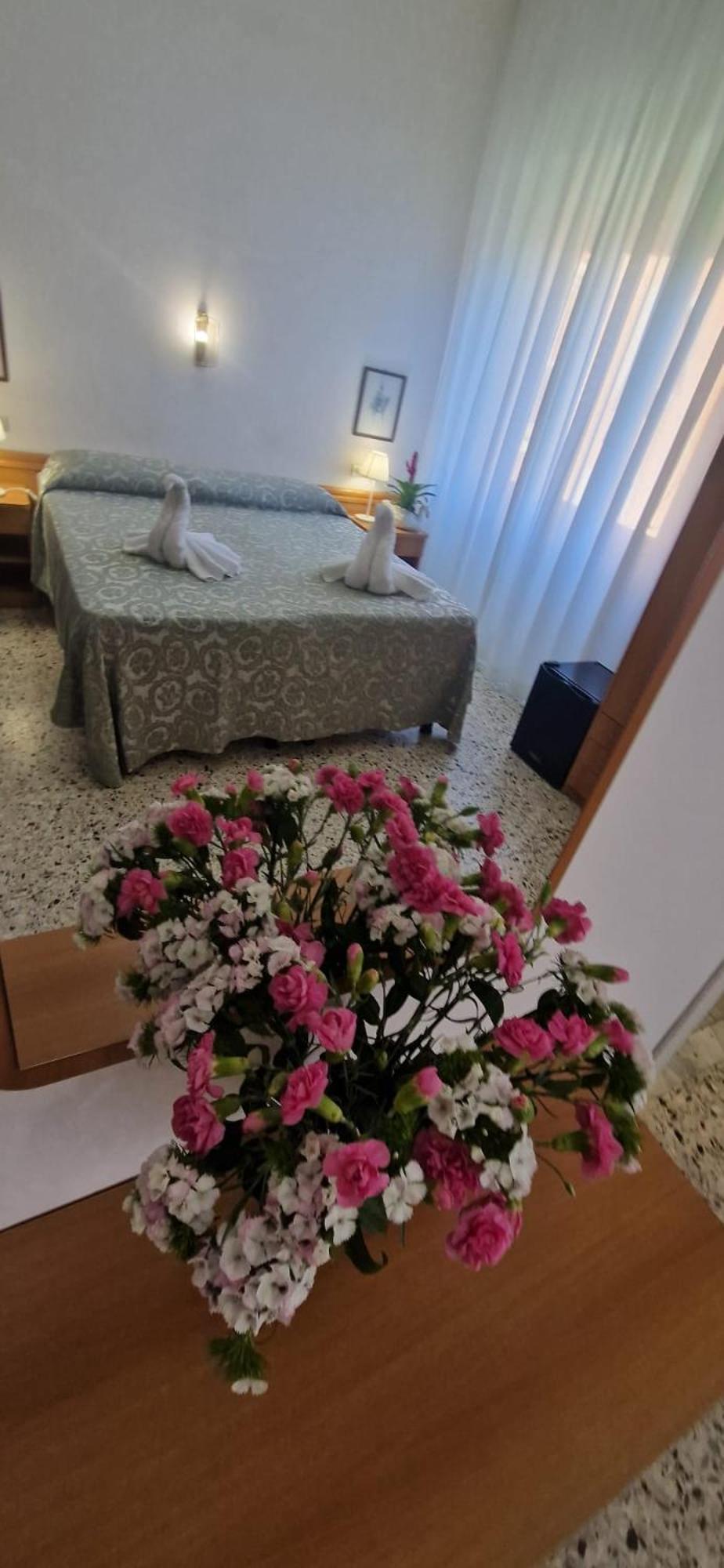 Hotel Dora Levanto Zewnętrze zdjęcie