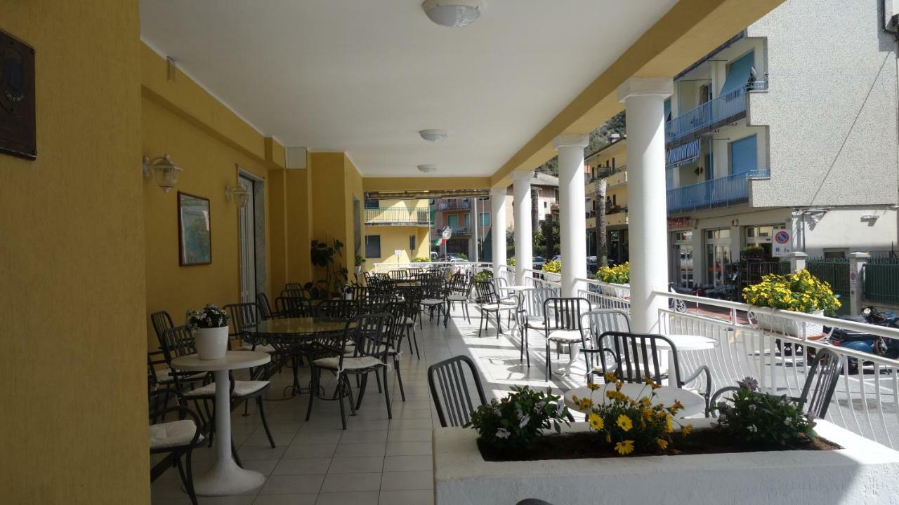 Hotel Dora Levanto Zewnętrze zdjęcie